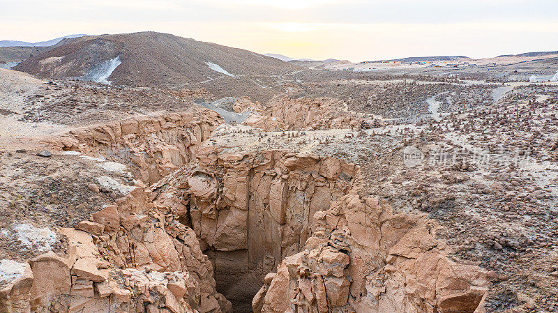 秘鲁阿雷基帕Ruta del Sillar, Quebrada de las cullebrillas的高架视图